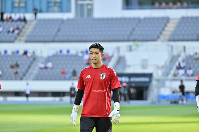【植田直通＆早川友基アルバム】鹿島アントラーズの2人の中国戦でのプレー写真56枚！ 早川は日本代表デビュー、植田は久々復帰の記念姿「日本代表ー中国代表」の画像009