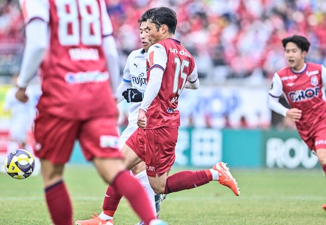 【試合アルバム】「ファジアーノ岡山―川崎フロンターレ」1万3699人のサポーターの前で岡山が好機作る「中地拓也 撮影写真」の画像016