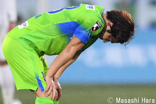 【J1開幕分析】試合終了後に見せた「古巣対決」湘南・瀬川祐輔の「悔しさ」と「前を向く姿勢」【湘南ベルマーレvs柏レイソル】(2)の画像