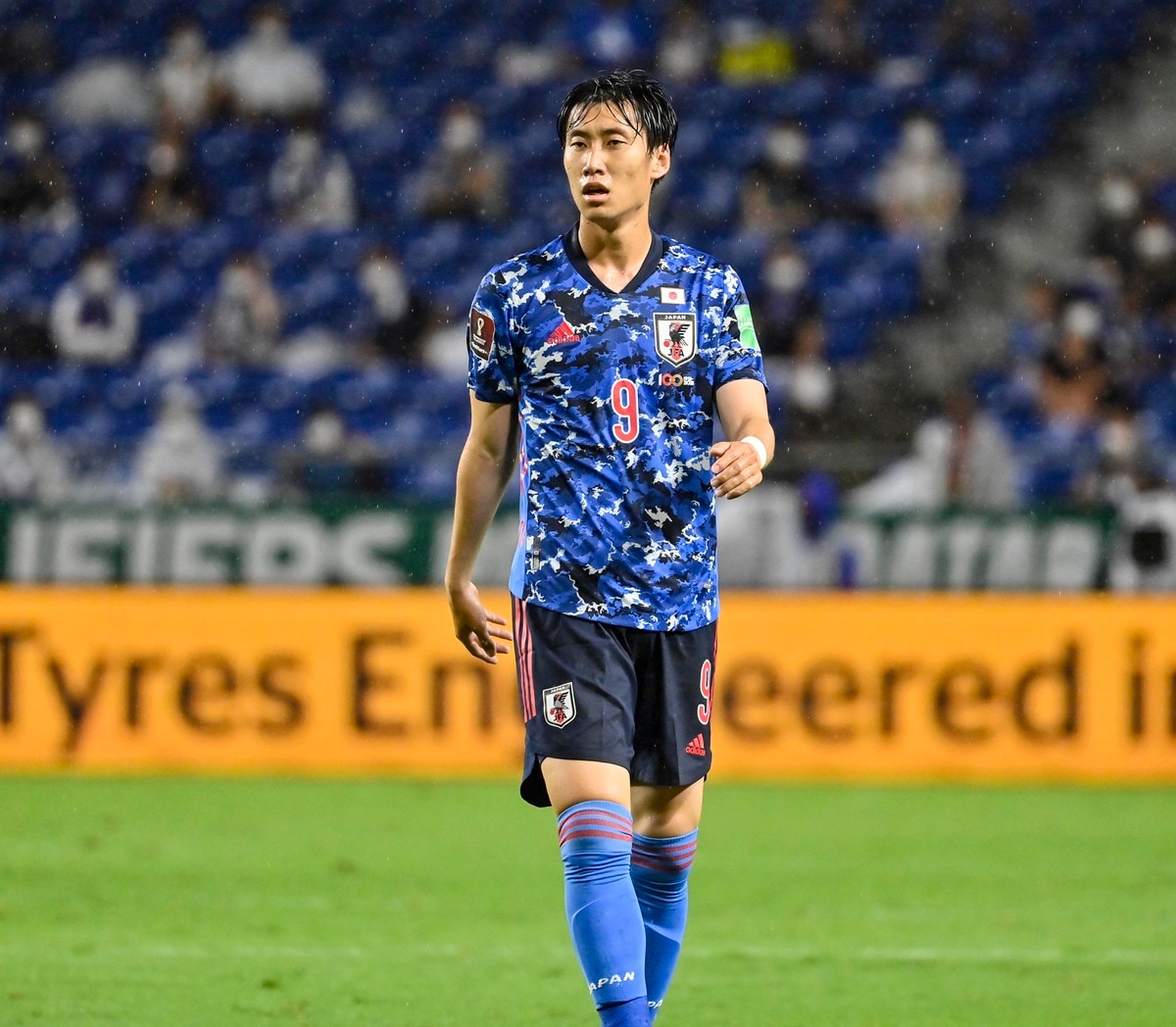 ブライトントレーニングウェア　日本未発売　三笘　遠藤　鎌田　伊東　久保 ブライトントレーニングウェア 日本未発売 三笘 遠藤 鎌田 伊東 久保