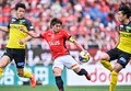 原口元気＆前田直樹がそろって今季初先発も前半沈黙。中3日で迎えた埼スタ初ゲームはアウェイチームに軍配上がる【試合アルバム】「浦和レッズ―柏レイソル」の画像021