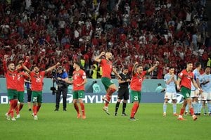 正しい名前の読み方を所属クラブからも尋ねられ…カタールワールドカップで躍進するモロッコ代表の「中心選手」の意外な”謎”！ ここまで5試合出場のチェルシー所属選手の画像