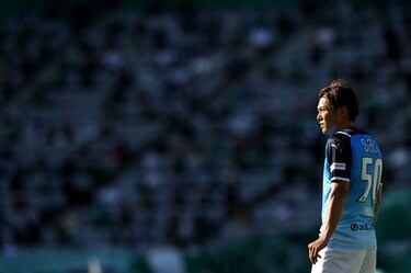 J2真夏の激闘 首位交代 逆転勝ちは大きな自信に 盤石のチョウ キジェ京都 2位転落 磐田は守備の不安が再び 戸塚啓のj2のミカタ 1 サッカー批評web