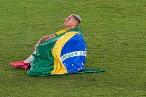 【東京オリンピックサッカー】決勝戦のプレーに納得いかず！？直談判で臨んだ五輪…連覇達成のブラジル代表FW・リシャルリソンが示した「エースとしての自覚」の画像