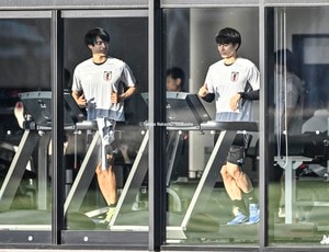 「スター達が!!」「やっぱ一緒の薫と碧」日本代表合宿初日の練習場到着シーンに早くもファン興奮！「年々華が増してるな」「代表ウィークだなー！」と盛り上がるの画像