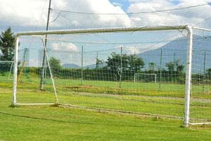 大住良之の｢この世界のコーナーエリアから｣第169回｢人生いろいろ、ゴールもいろいろ｣(3)VARに駆逐された｢追加副審｣、W杯予選で見た｢世界一のサッカー場｣、コンフェデ杯｢父と子のゴール｣の画像