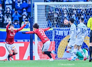 画像・写真：反応するのが神！ 浦和レッズを退団する槙野智章が決めた
