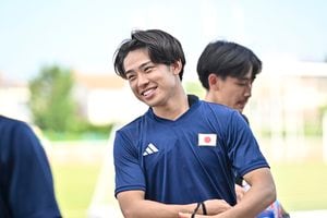 「めちゃくちゃ愛感じる」QPR斉藤光毅× Vaundy 『踊り子』のMOTM受賞プレー集に反響！「センスが良き」「スラロームドリブルと踊り子のBGMが絶妙に合ってる」の声の画像