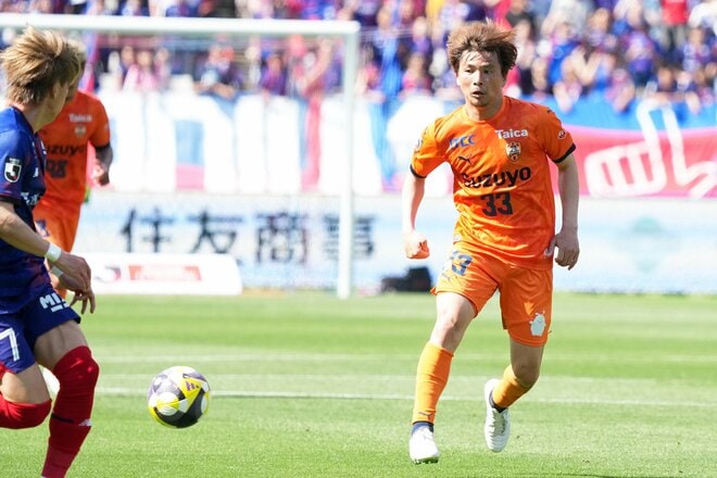 FC東京2シャドー左の｢15歳逸材｣が躍動も…元サッカー日本代表｢36歳エース｣の全ゴールに絡む活躍で清水エスパルスが5位浮上｢イメージはできていた｣【FC東京VS清水エスパルス】PHOTOギャラリー激闘22連写の画像012