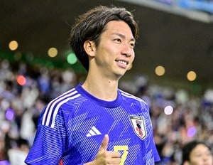 「いや、さすがに上手すぎる」川辺駿の“右足シュートキャンセル→トラップ→左足弾”に称賛の嵐！「覚醒しはじめとる」「相手のサポーター煽るところまで完璧」との声の画像