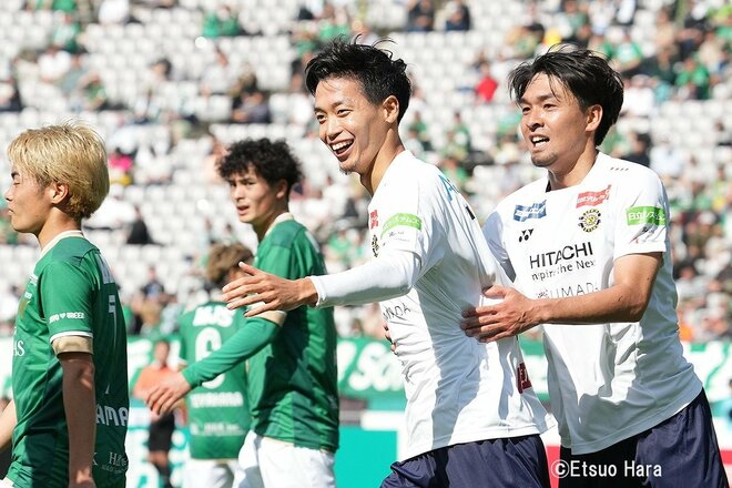 U-23代表の山田楓喜が40メートル走破の豪快ドリブル弾！【東京ヴェルディvs柏レイソル】原悦生PHOTOギャラリー｢サッカー遠近｣の画像009