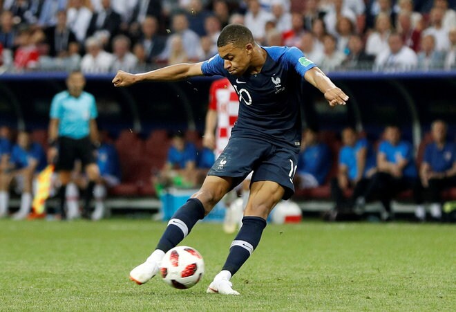 「アンリを思い出させる」ワールドカップ公式SNSがフランス代表FWムバッペの活躍をプレイバック! 「162万回再生」された話題の動画の画像