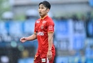 【2023年J2前半戦ベストイレブン】GKポープ・ウィリアム、CBチャン・ミンギュ、左SB翁長聖、首位快走&最小失点の町田ゼルビア勢が守備陣を占める!ボランチは3位・東京Vの22歳主将を選出!!【GK・DF・守備的MF編】【戸塚啓のJ2のミカタ】の画像