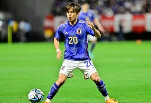 「お見事」「笑うしかないw」久保建英がレアル相手に披露した神業“股抜きシーン”が大反響！ クロースを手玉に取る絶妙タッチに「エグすぎるってー！」と大盛り上がりの画像