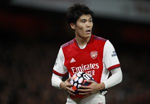 冨安健洋加入後のアーセナルは負けない!!3-1勝利で7試合負けなし!日本代表DFがアストン・ビラ戦で受けた海外メディアからの評価は?の画像