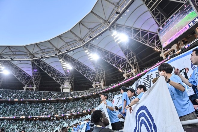 【サポーターアルバム】サウジアラビア・ジェッダ開催のACLE決勝に川崎サポーター700人が集結！ 現地で声援を送ったサポーター写真78枚「アル・アハリー川崎フロンターレ(1)」の画像061