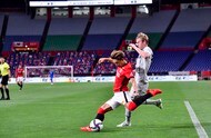 【J1分析】スーパーゴールのMF明本考浩「できることはあるはず」【浦和・中断明けの敗戦…監督と選手の苦悩(2)】の画像