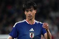 ｢シンプルでかっこええな｣ドルトムント、原点回帰の新ユニフォーム発表。王道デザインに｢年間ベストユニフォーム候補｣と絶賛の嵐の画像