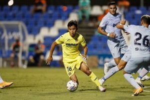 久保建英、バレンシア戦途中出場の意味（１）「背番号16・タケがいない退屈なピッチ」の画像