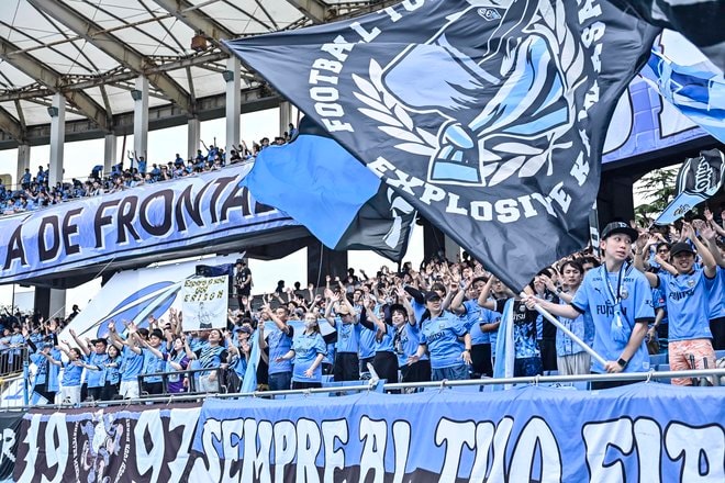 【サポーターアルバム】等々力連勝をアシストした「川崎フロンターレの試合前のサポーター写真83枚」！ 2万2070人が駆け付け圧巻の応援見せた「川崎フロンターレーセレッソ大阪」の画像066