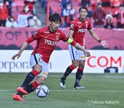 「お嬢様かわいすぎ」と、娘との3ショットにも脚光! 元サッカー日本代表・内田篤人氏の「鹿島アントラーズ時代」の写真をJリーグ公式SNSが投稿「イケメンやな」の画像