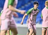 浦和レッズが誇る強力ホットライン「江坂任&キャスパー・ユンカー」がフランクフルト戦で躍動! 2人の関係で「ヨーロッパリーグ王者から2ゴール」奪うの画像