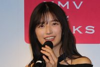 ｢おめでとうございます！｣不敗神話継続の勝利の女神21歳が最高キュートな“神戸ユニ姿”投稿！ ｢美少女すぎる｣｢かわいおき｣｢来月の町田戦にも｣ラブコール殺到！
