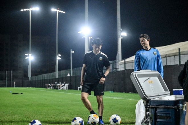【川崎フロンターレアルバム】ACLEを戦い抜いた「コーチングスタッフ＆クラブスタッフのサウジアラビア2週間の写真」合計99枚！ アジア2位を支えた2週間のピッチ内外の姿の画像007