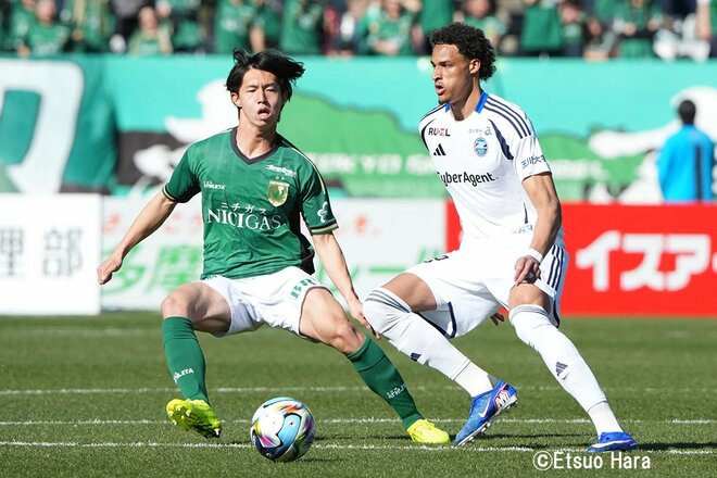 激戦“東京クラシック”は東京Vが2点差を追い付いてのPK勝ち！｢勝点2を失った試合｣｢僕が言うと退場になっちゃうから｣試合後の両指揮官の言葉に何を感じる？【東京ヴェルディvs FC町田ゼルビア】原悦生PHOTOギャラリーの画像001