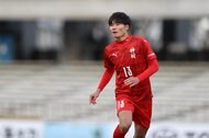 「頼む。間に合え」ボルシア・メンヘングラードバッハDF板倉滉がグラウンドに出た姿にファンが喜びの声! 「もしかしてW杯スタメンあるのか」など、 現地ドイツファンも期待の画像