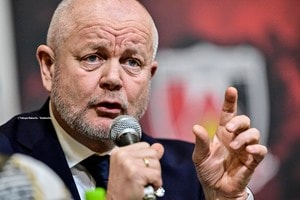 「ええ顔や」「ヴァイキング感ある」浦和ヘグモ監督の感情爆発ガッツポーズ写真に「ご利益ありそう」の声！「ワンチャン、ミッキーに見えるw」との発見もの画像