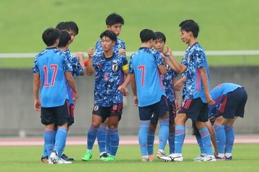 U 18日本代表考察 例年より高い完成度と 勝ち切れない 問題点 国際大会 Sbsカップ で見えた日本サッカーの問題点 1 サッカー批評web