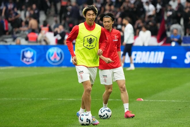 運命の大一番！サッカー日本代表・伊東純也、中村敬斗、関根大輝が語った｢世界一のクラブ｣と｢降格プレーオフ｣(1)純也＆敬斗いつものルーティンと作れない攻撃の形｢準優勝は奇跡ですね｣【激闘33連写】の画像002