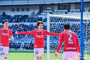 スーパーカップで浦和レッズが川崎フロンターレを上回った背景【11月開幕のワールドカップがJリーグに与える影響】(2)の画像