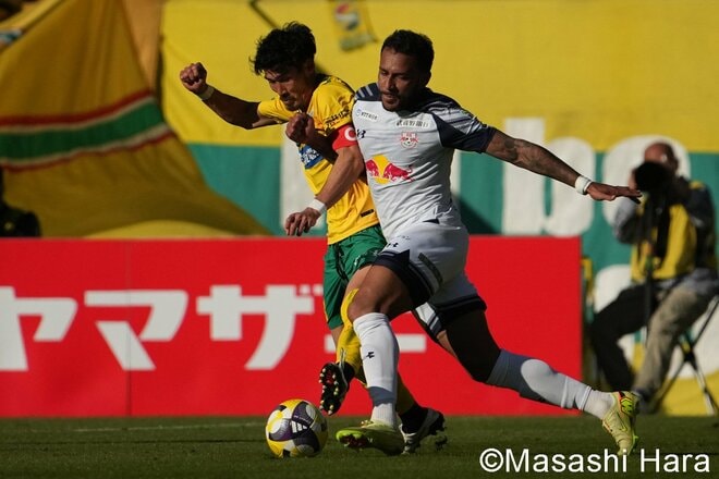 フクアリの奇跡！スタジアムで奇跡と悲劇が交錯！熱狂と興奮、歓喜と落胆…歴史的大逆転の90分を現地カメラマンが振り返る【ジェフユナイテッド千葉vsRB大宮アルディージャ】激闘PHOTOギャラリーの画像006