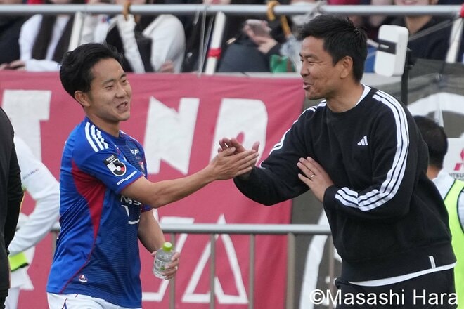 冷めた埼スタゴール裏…浦和が泥沼の7連敗！金子拓郎が同点弾も横浜FMに3失点！現地カメラが捕らえた苦悩のイレブン【浦和レッズvs横浜F・マリノス】激闘PHOTOギャラリーの画像005