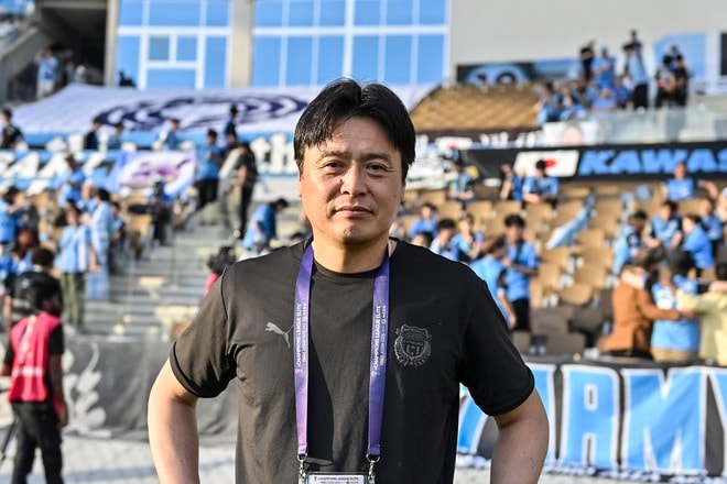 【J1川崎を取材して感じた「育てる力と心」とは(13)】竹内弘明強化本部長が語る「海外経験選手」と「指導者」の循環。「そこが生命線だと思いますよ、ウチは」と語る未来図の画像001