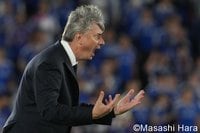 短期決戦の百年構想リーグ、各クラブに求められるサッカー、心配なのは｢2025最終戦で川崎に快勝｣の浦和【日本サッカー｢2026新たな挑戦｣大激論／Jリーグ編】(1)