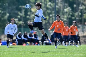 川崎フロンターレが大宮に2-3で敗戦！鹿島戦・同点弾の山田新の2日連続＆3戦連続ゴールに名願斗哉の気合弾で、若手が猛アピール…名願は左SBにも挑戦の画像