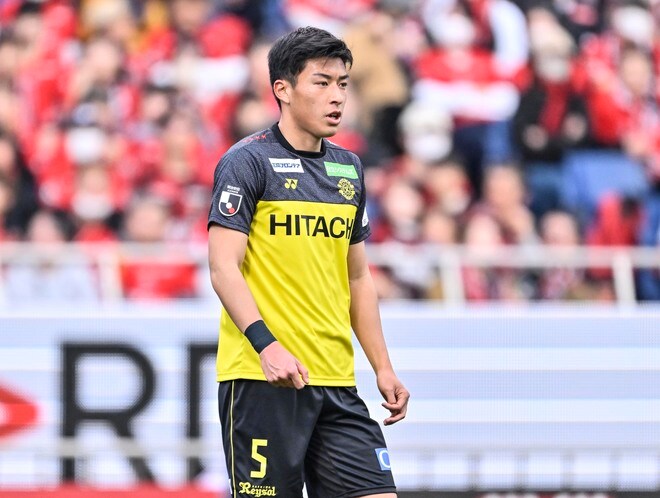 チームとしてボール保持しながら小屋松知哉と垣田裕暉が得点重ね、完封勝利飾る。今季J1・4試合負けなしでこの時点での首位に立つ【試合アルバム】「浦和レッズ―柏レイソル」の画像020