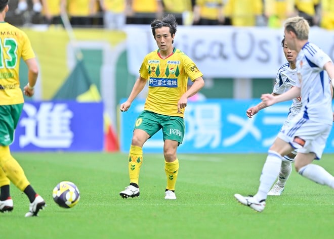 【試合アルバム】ジェフユナイテッド千葉のベガルタ仙台戦でのプレー写真49枚！「ジェフユナイテッド千葉ーベガルタ仙台」の画像049