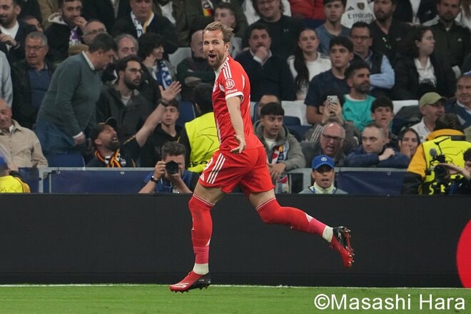 “レアルvsバイエルン”欧州最高峰のベルナベウに潜入！ 日本戦欠場のベリンガム＆ケインが激突！ ヴィニシウスの前に立ちはだかった守護神のノイアー！ スターたちの競演！【レアル・マドリードvsバイエルン・ミュンヘン】激闘PHOTOギャラリーの画像009