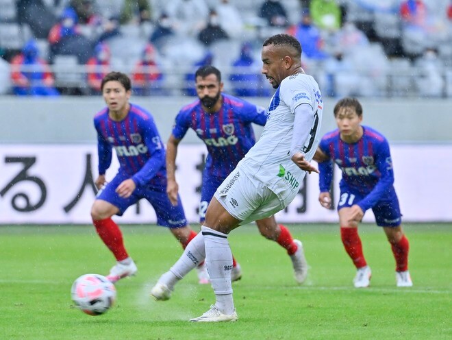 ガンバ大阪「理想」を捨てた「割り切りサッカー」で19年ぶりの鬼門突破!の画像