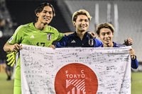 ｢太郎ゴール！で喜んでたら…｣パリ五輪出場の24歳アタッカー、元同僚から鮮やかボレーで海外初ゴール！FC東京ファン歓喜と困惑!?｢大志がやらかしてて複雑すぎる｣