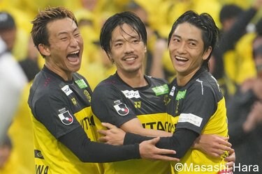 平均ゴール数が｢史上最少｣の今シーズン、J1を救ったロドリゲス柏、殊勲