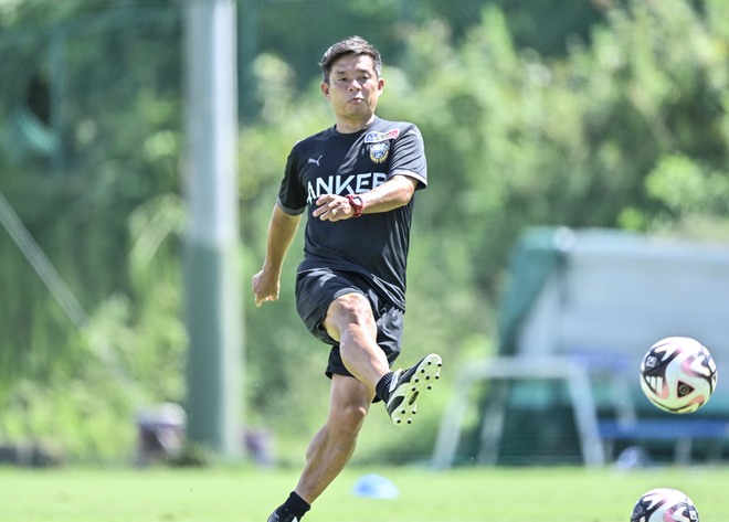 【J1川崎を取材して感じた「育てる力と心」とは(1)】居残りトレーニングを最後まで追い続ける前指揮官が本当に見ていたものとは。鬼木前監督が話していた「みんな平等だと伝えたい」の言葉の画像007