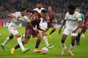 日本代表には「脅威」のドイツ代表19歳、ドリブルの動画は「驚異」の21万再生!バイエルン所属のムシアラに「ほぼメッシ級」「2026年のバロンドール受賞者」と賛辞の嵐の画像