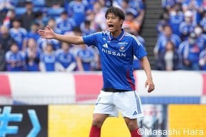  ｢アップ中からメチャクチャ楽しかった｣全日レスラー“人間凶器”息子がプロ初先発！マリノスDFリーダーとして｢連敗ストップ｣に貢献【横浜F･マリノスvs東京ヴェルディ】PHOTOギャラリーの画像