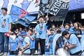 【サポーターアルバム(2)】G大阪戦の執念の同点弾導いた川崎フロンターレのサポーター写真94枚！ Gゾーンからメインスタンドまで撮影「川崎フロンターレーガンバ大阪(2)」の画像061