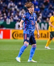 サッカー日本代表「0-1敗戦のオマーン代表戦」からの「フォーメーション&スタメン変化」を比較!アウェイでのリベンジに森保一監督は次戦にどう臨む?の画像